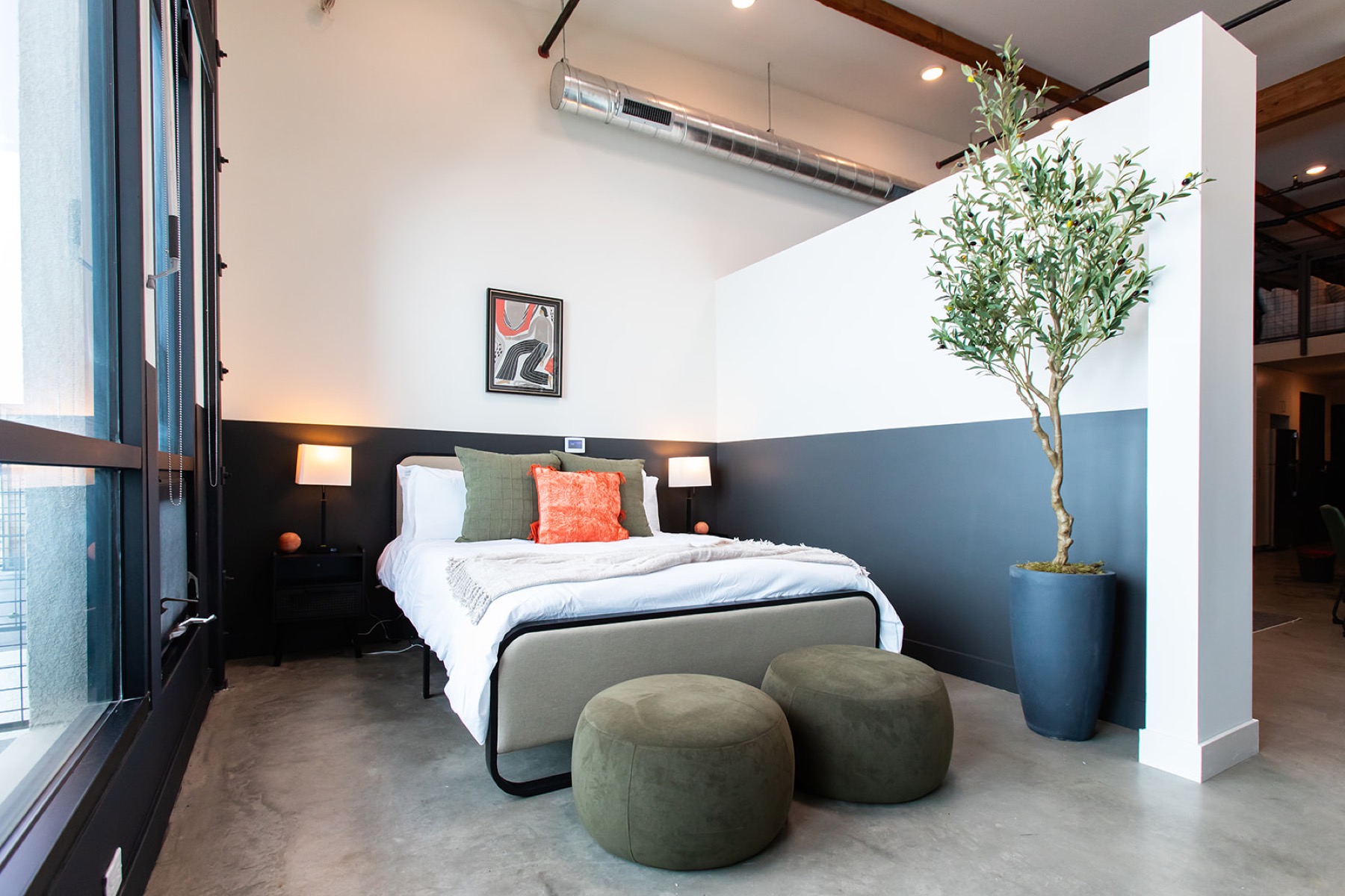 Loft 202