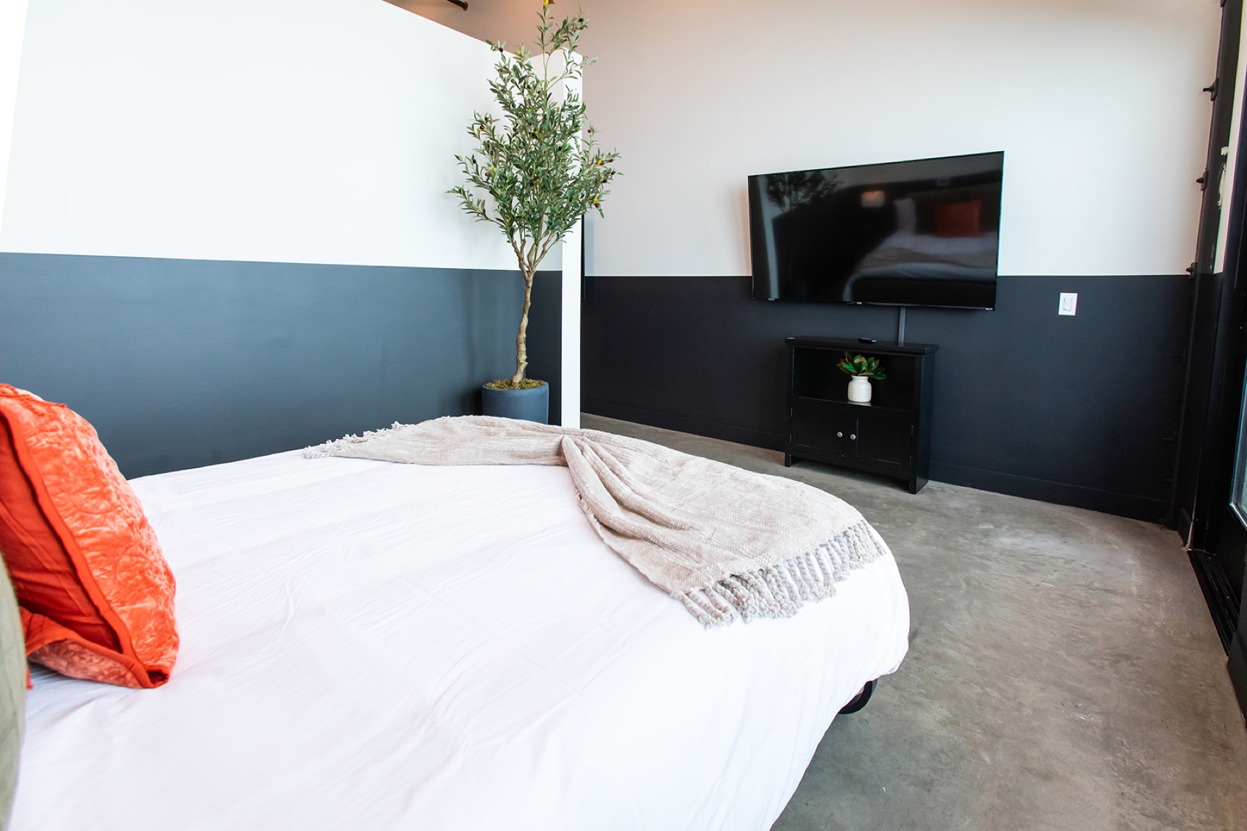 Loft 202