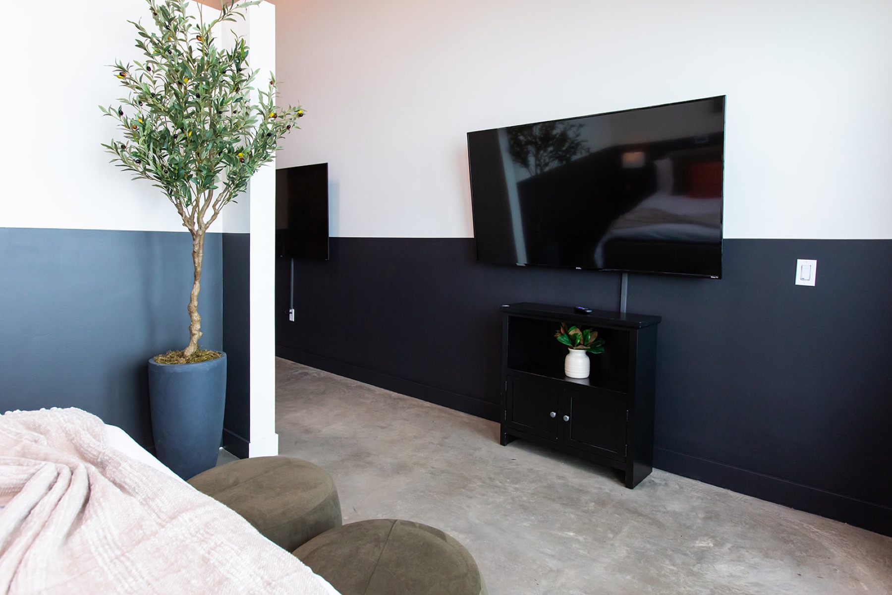 Loft 202